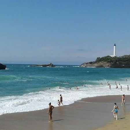 Petit Appartement Douillet Tres Bien Situe Biarritz Buitenkant foto